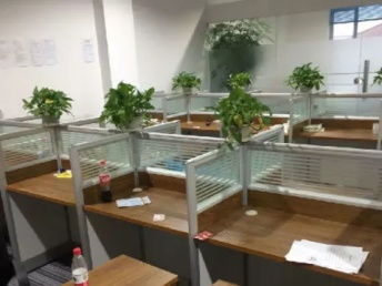 圖 海量二手辦公家具低價(jià)銷售 歡迎來(lái)店選購(gòu) 質(zhì)優(yōu)價(jià)廉 上海辦公用品